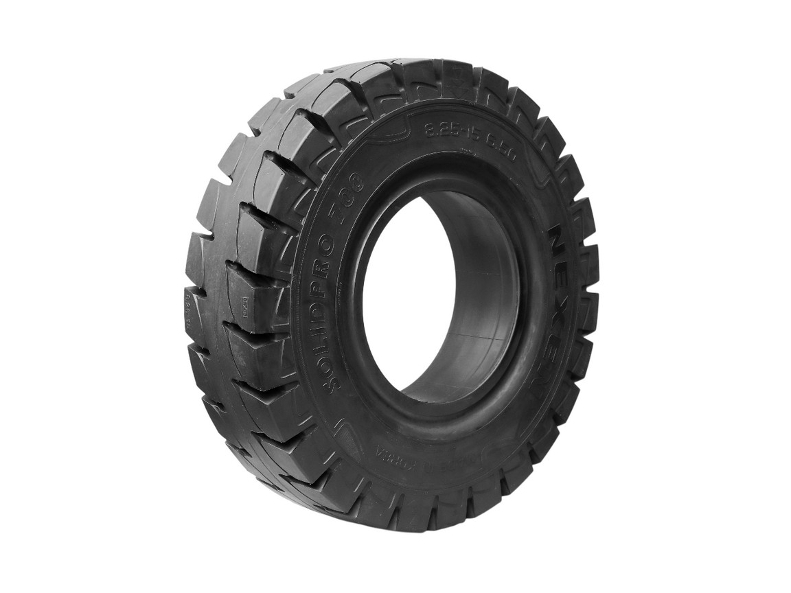 Шина эластична 8.25-15/6.5 NEXEN SOLIDPRO 700 Click